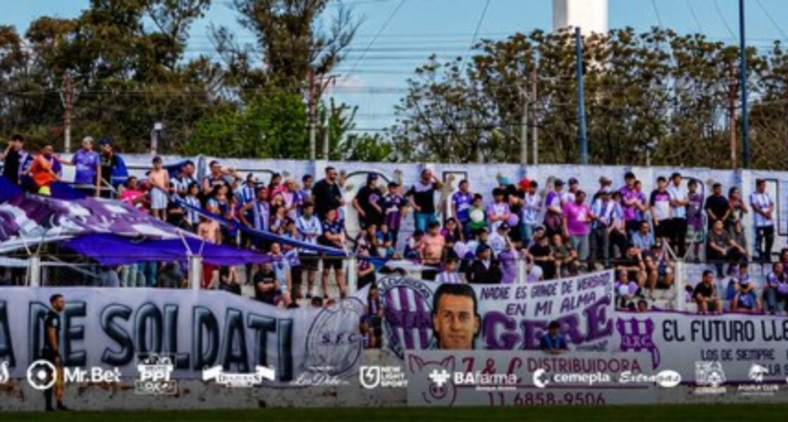 Imagen del momento en que Sacachispas venció 1-0 a Argentino de Rosario